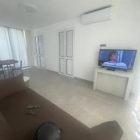 Residenza Marcella דירה *